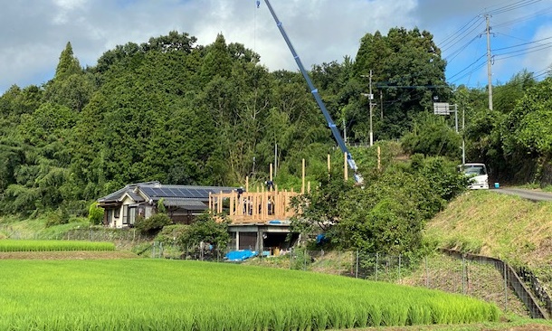 田園風景を望むレストラン